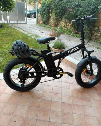 Bicicletta elettrica Nilox 8 Pro pieghevole