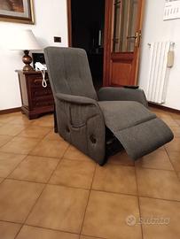 Poltrona reclinabile