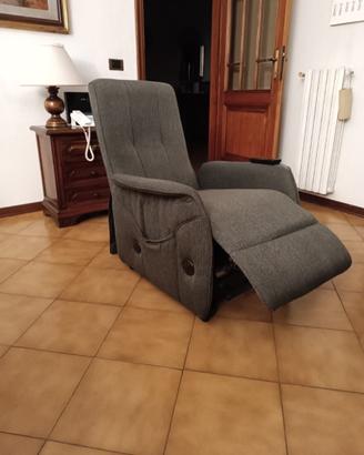 Poltrona reclinabile