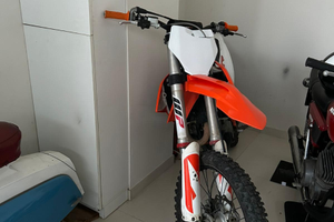 Ktm sxf 250 4t