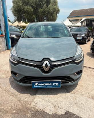 Renault Clio TCe 12V 90 CV GPL 5 porte Moschino Ze