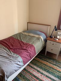 Letto sinngilo comodino