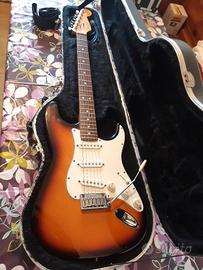 chitarra Fender Stratocaster 