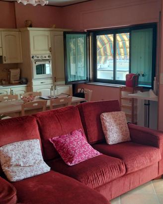 ARREDAMENTO APPARTAMENTO 65 MQ