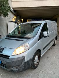 Autocarro furgone usato
