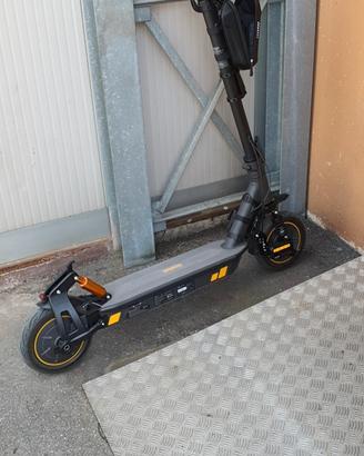Monopattino Ninebot Segway G30 Max monorim
