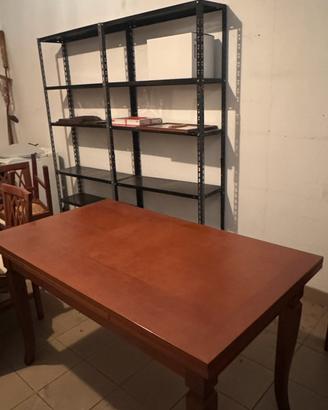 Tavolo in legno Noce