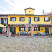 TERRATETTO RISTRUTTURATO CON CORTILE PRIVATO BOX E