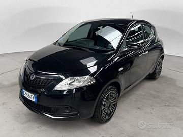 Lancia Ypsilon 1.0 FireFly 70cv Hybrid Silver...