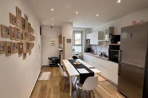 Appartamento di 61 m² con 2 locali e box auto a Se