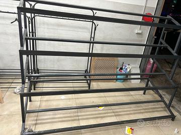 Scaffale in ferro