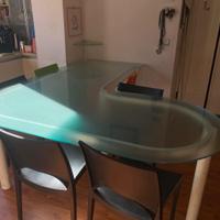 Tavolo cucina in vetro
