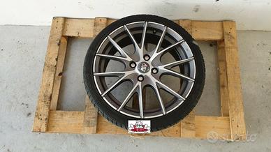 FORD FIESTA 6 SERIE MK7 CERCHIO OZ RACING 4X108 17