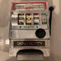 Salvadenaio a slot machine