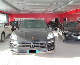 PORSCHE Cayenne Coupe 3.0 tiptronic "NAVI"LED"P