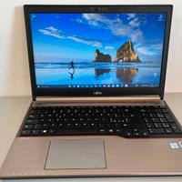 portatile fujitsu giapponese originale 32 GbRam i7
