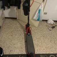 Monopattino elettrico ninebot d38e