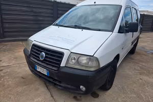 Fiat Scudo 2.0 JTD/109 16V Combi Lus.5p.ti N1