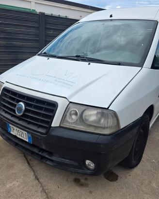 Fiat Scudo 2.0 JTD/109 16V Combi Lus.5p.ti N1