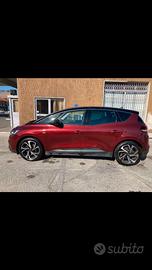 Renault scenic 1.5 dci Bose