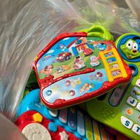 Giocattoli misti bambini