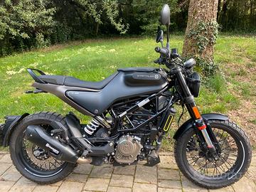 Husqvarna Svartpilen 125