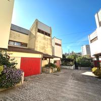 Villetta a schiera in zona residenziale