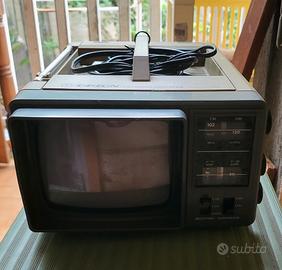 Mini televisione orion 7153