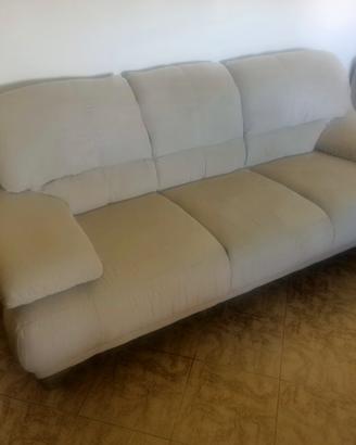 Divano 3 posti con poltrona