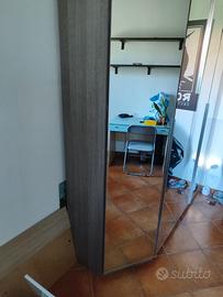 Armadio a specchi