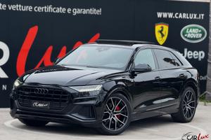 Audi Q8 50 TDI MEHV Quatt S line 286CV TETTO