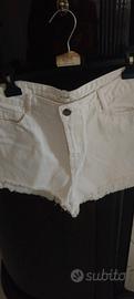 pantaloncino di jeans 