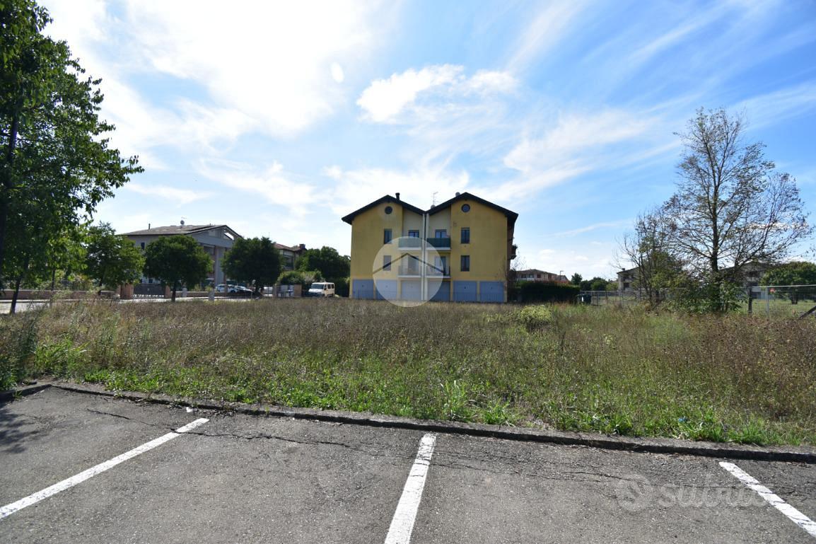 TER. RESIDENZIALE A FIDENZA - Vista 4