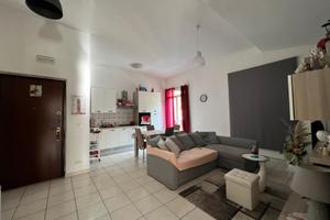 PRIVATO VENDE MANSARDA SAN FELICE A CANCELLO (Ce)