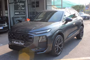 Audi Q3 TFSI 110 kW mHEV S tronic Line edition PRE