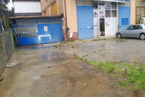 Capannone commerciale