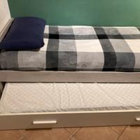 Singolo con letto estraibile