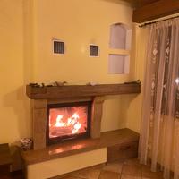 Rivestimento in marmo per caminetto