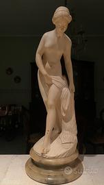 statua in marmo-alabastro firmata-figura femminile