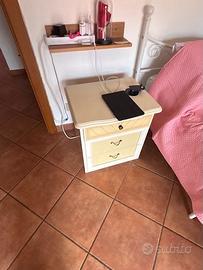 Camera da letto singola completa
