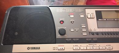 tastiera yamaha psr-640
