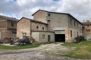 Immobile di 160 m² a Citerna