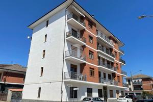 3 LOCALI A NARZOLE