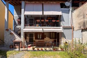 Casa semindipendente 290mq