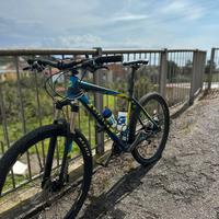 BICICLETTA GIANT 3 - 27.5