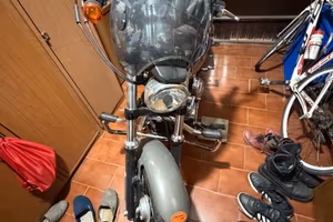 Harley Davidson xl 1200  C castom sporster