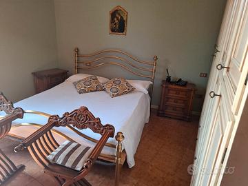 letto matrimoniale ottone
