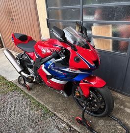 CBR1000 RR R Fireblade