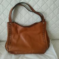 Borsa in pelle colore cammello