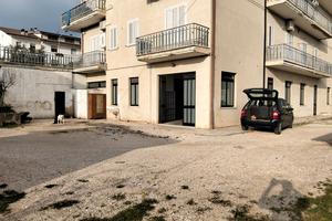 Laboratorio/magazzino .ecc ,